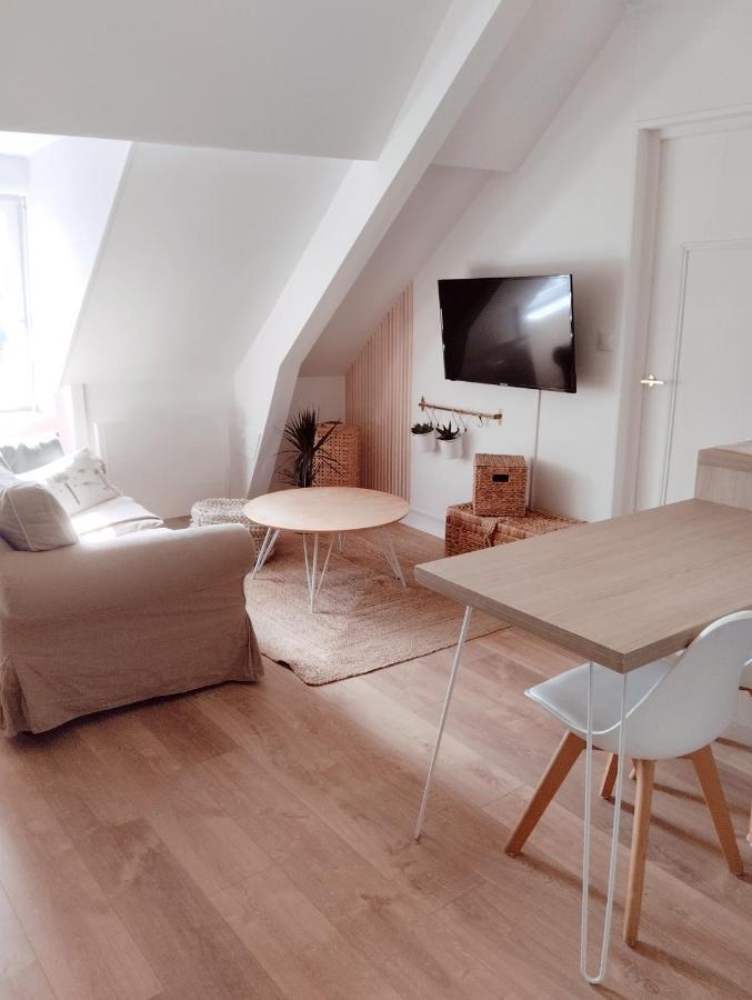 Perle Rare, Appartement Paisible Et Cosy Ламбал Екстериор снимка